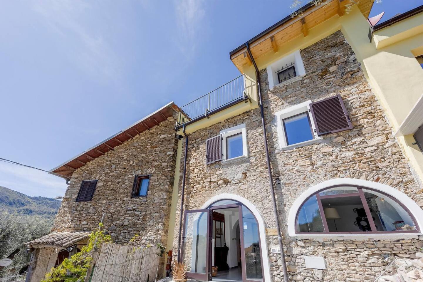 Appartamento Alba Dachi Farm Andora Ngoại thất bức ảnh